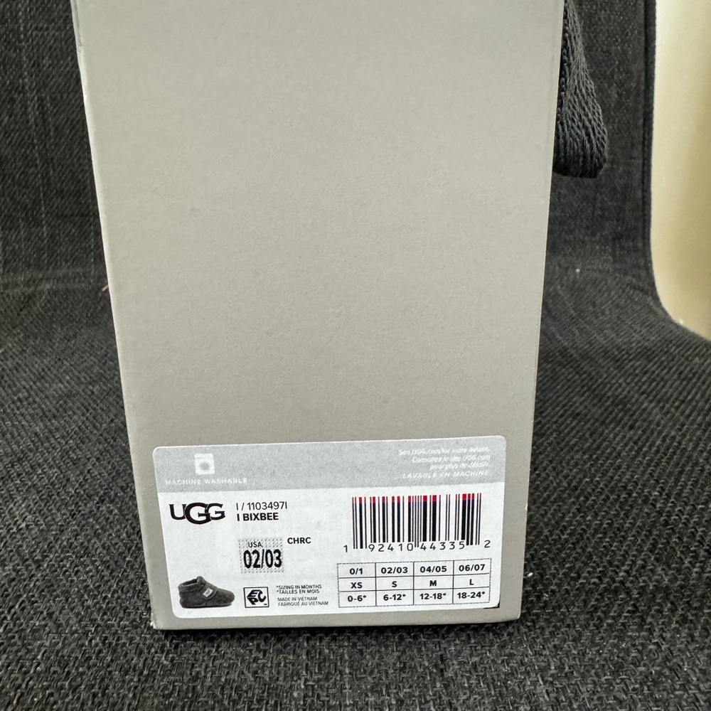 UGG Charcoal Baby Booties - Picture 2 of 8